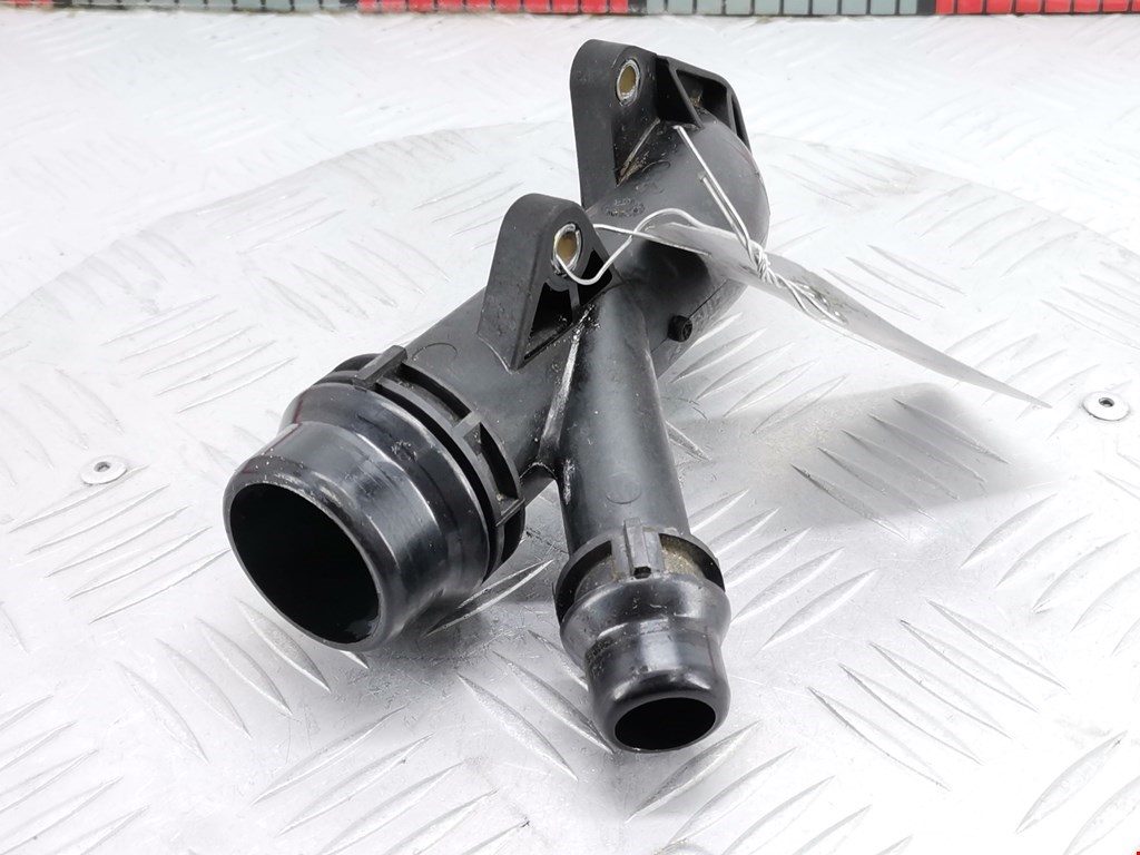 Тройник системы охлаждения BMW 3er E46 1998-2006