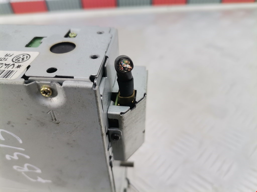 Ченджер компакт дисков VOLKSWAGEN Sharan 1995-2010