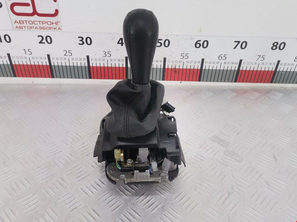 Кулиса (селектор) АКПП/МКПП в салоне BMW 3er E46 1998-2006