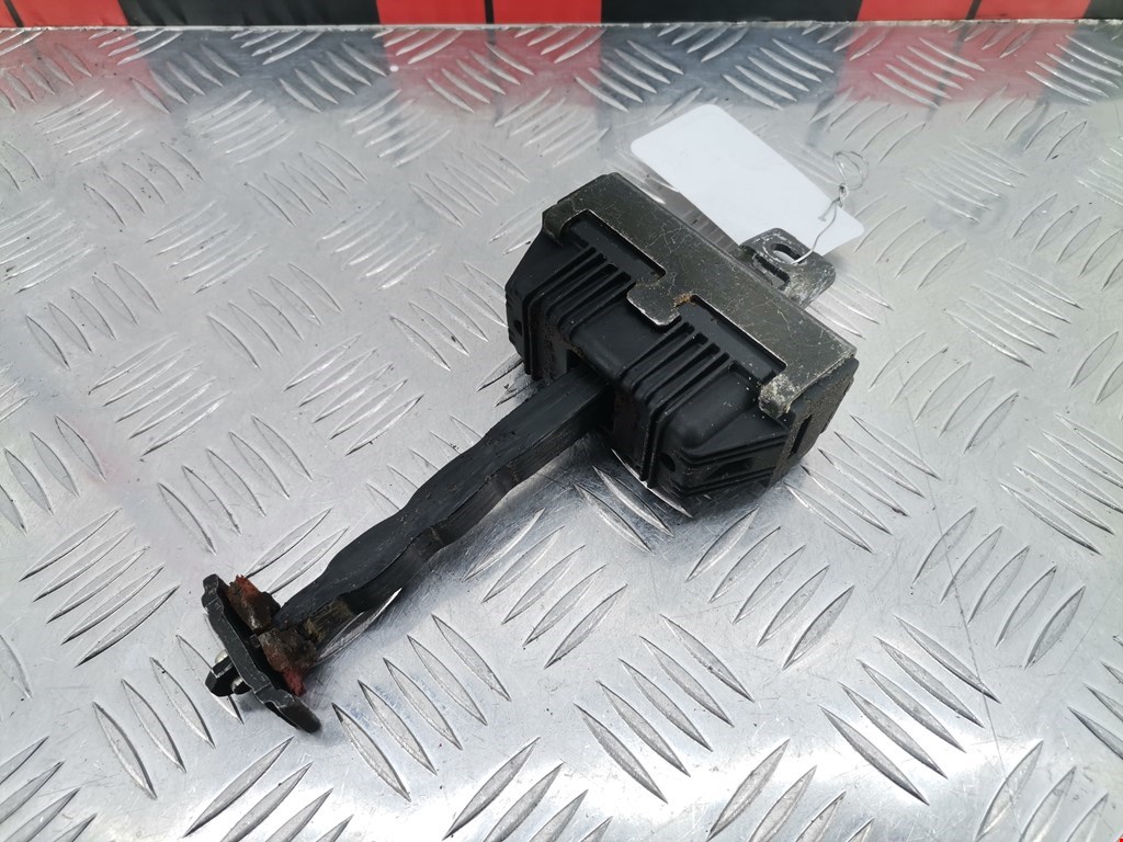 Ограничитель открывания двери BMW 5er 5 серия E60/E61 2003-2010