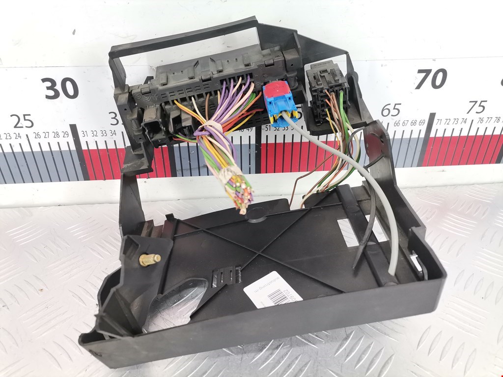 Датчик уровня в бачок омывателя PEUGEOT 406 1995-1999