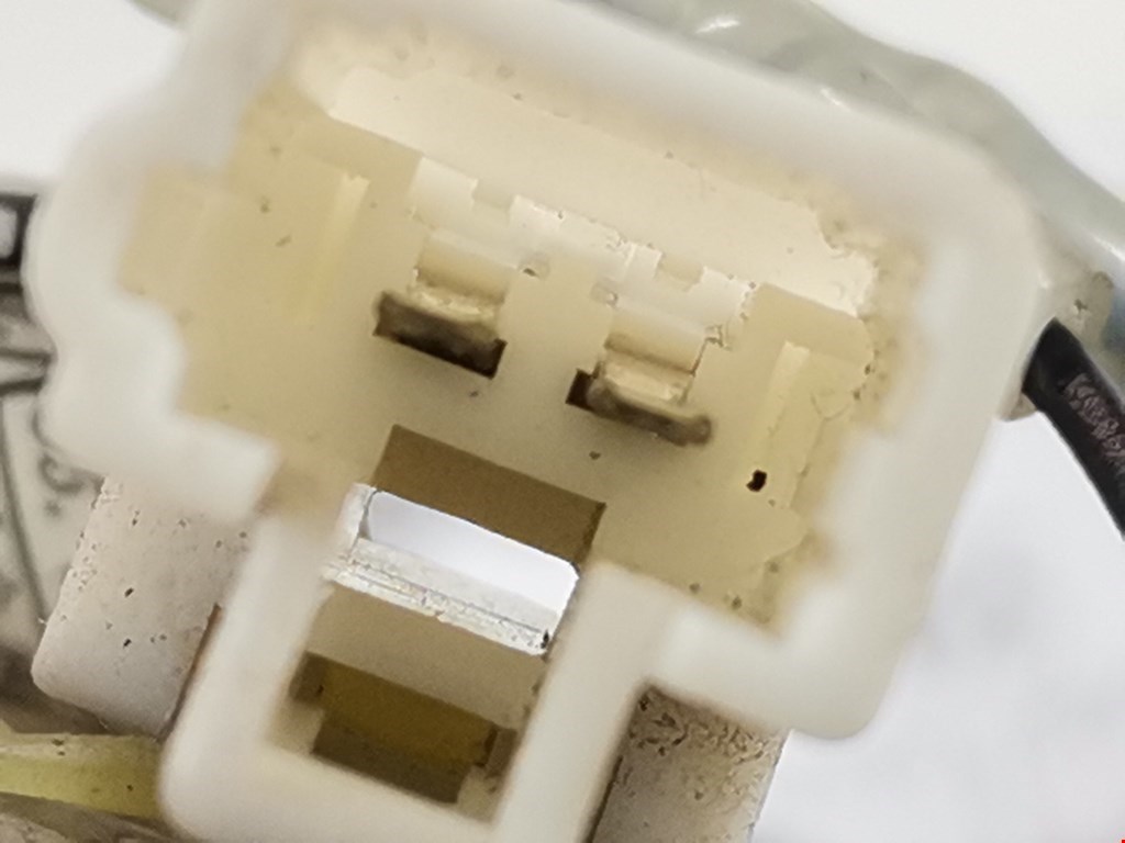 Бардачок HYUNDAI Santa Fe SM/ Classic 2000-2012