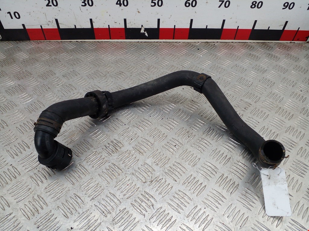 Патрубок VOLKSWAGEN Caddy III 2004-2015