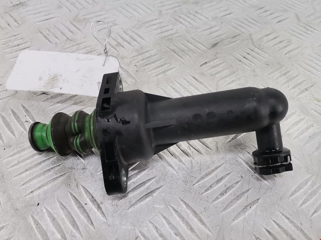 Цилиндр сцепления рабочий VOLKSWAGEN Polo IV 2001-2009