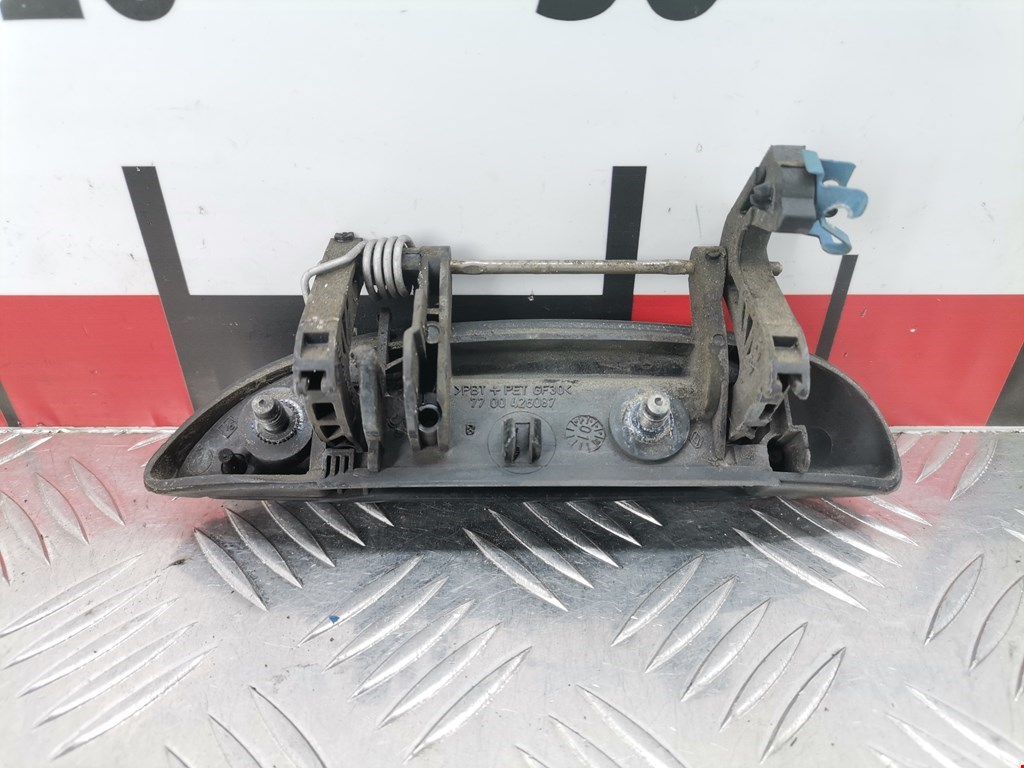 Ручка двери передней наружная правая RENAULT Clio 1998-2008