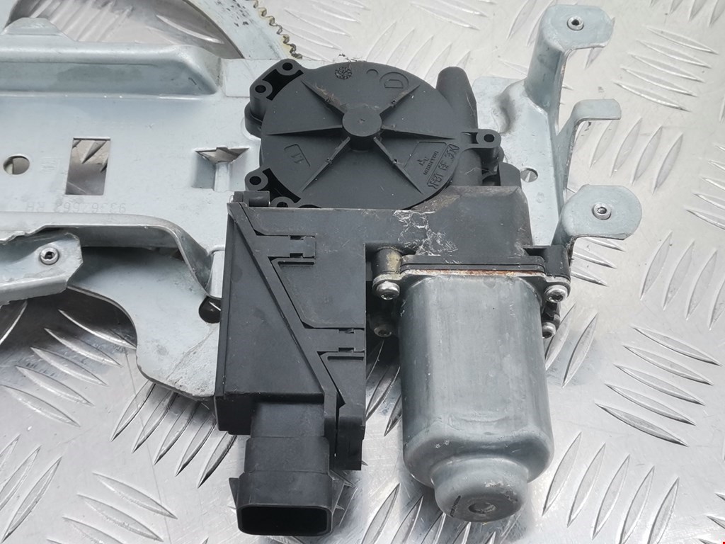 Стеклоподъемник передний левый OPEL Meriva A 2003-2010