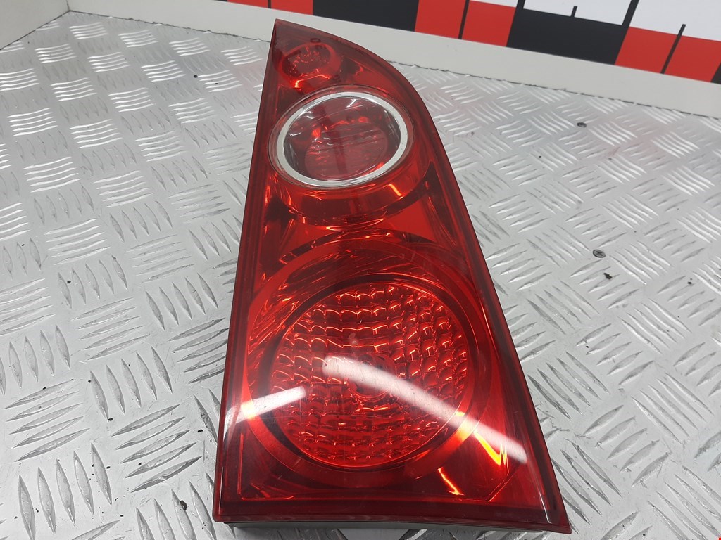 Фонарь задний внутренний правый HONDA Accord VII 2002-2007