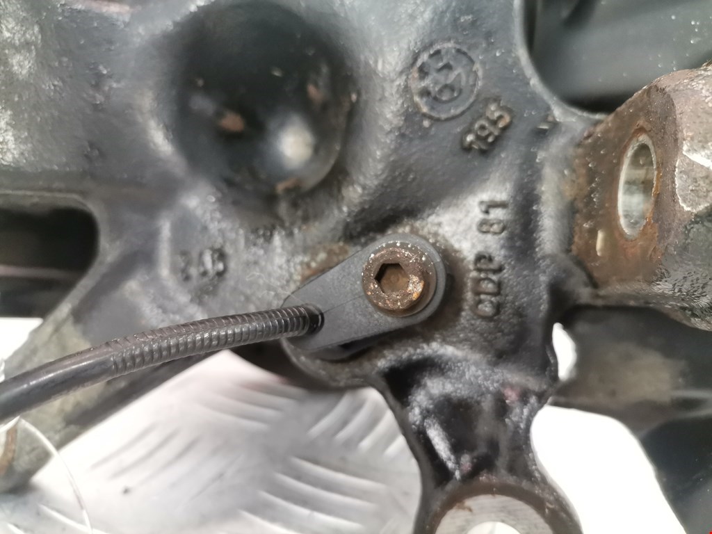 Ступица передняя левая BMW 3er E46 1998-2006