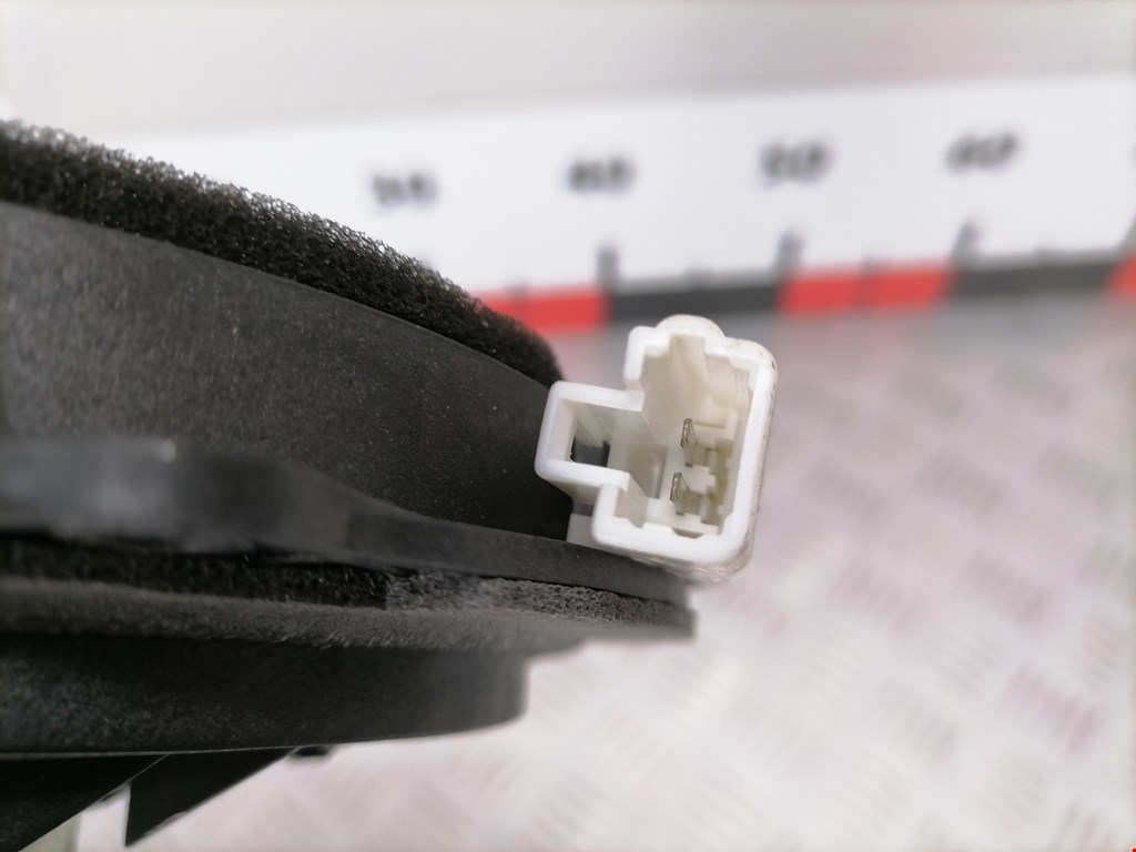 Динамик KIA Sportage II 2004-2010