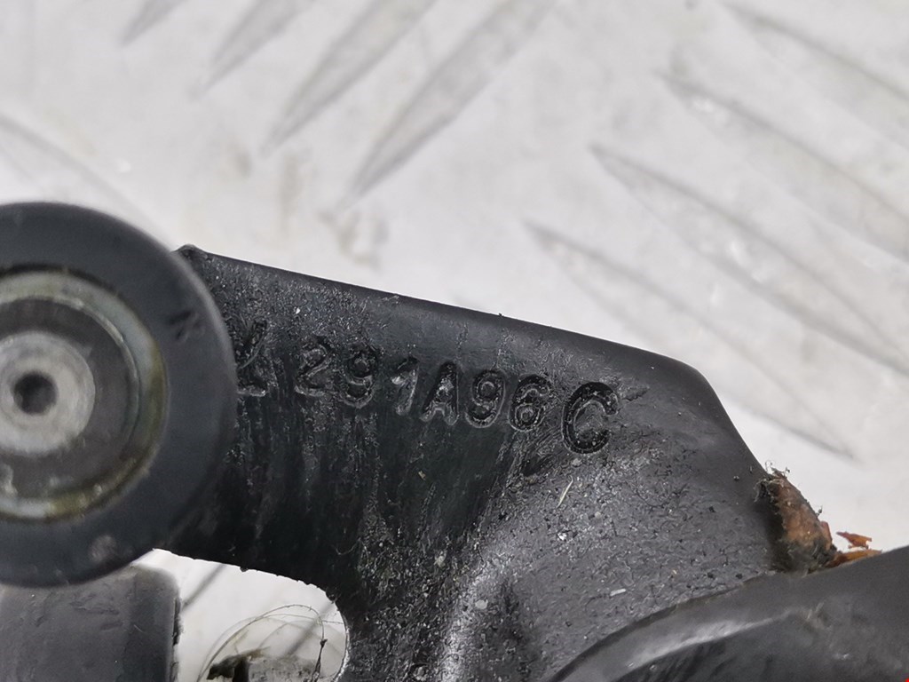 Ролик двери сдвижной (левый/правый средний верхний/нижний) CHRYSLER Voyager III GS 1995-2000