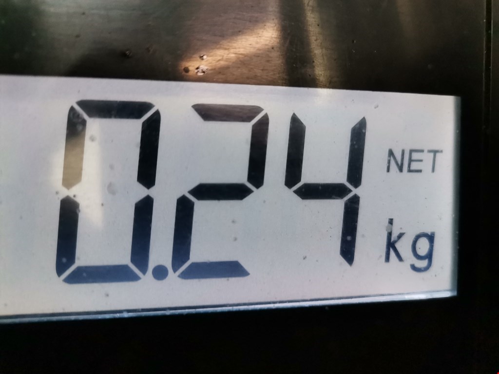 Поводок дворников передний левый/ правый FORD Fiesta 1995-2001