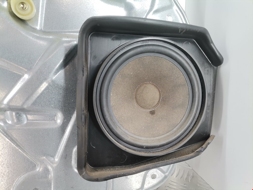 Стеклоподъемник передний левый VOLKSWAGEN Polo IV 2001-2009