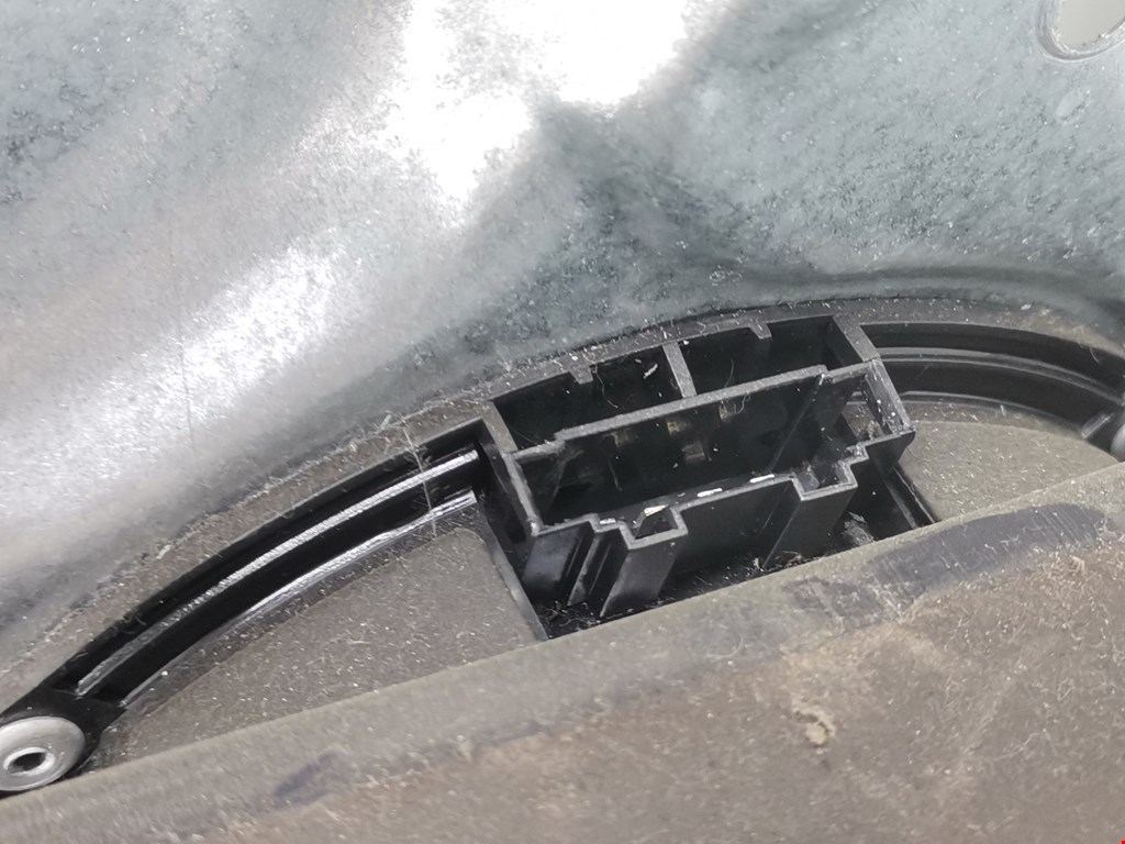 Стеклоподъемник передний левый VOLKSWAGEN Polo IV 2001-2009