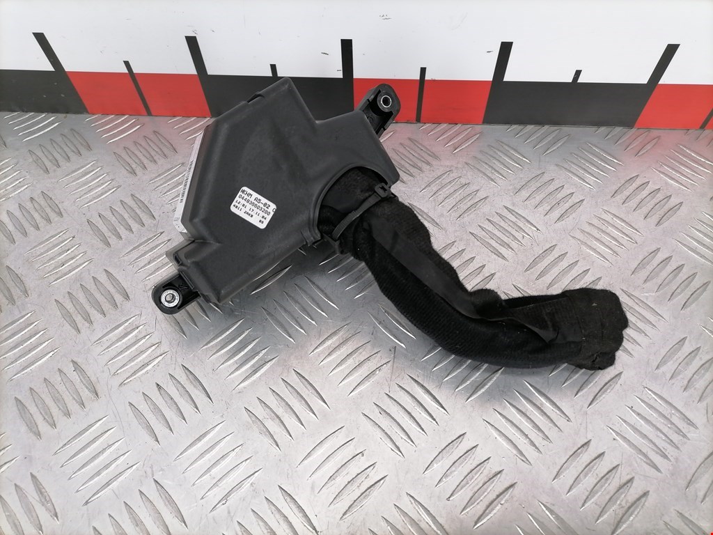 Датчик уровня в бачок омывателя VOLKSWAGEN Golf V 2003-2009