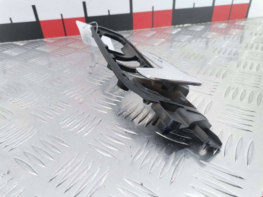 Ручка дверная передняя внутренняя левая VOLKSWAGEN Polo IV 2001-2009