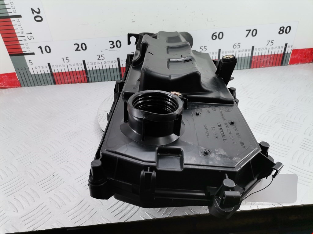 Корпус воздушного фильтра SEAT Leon 1999-2005