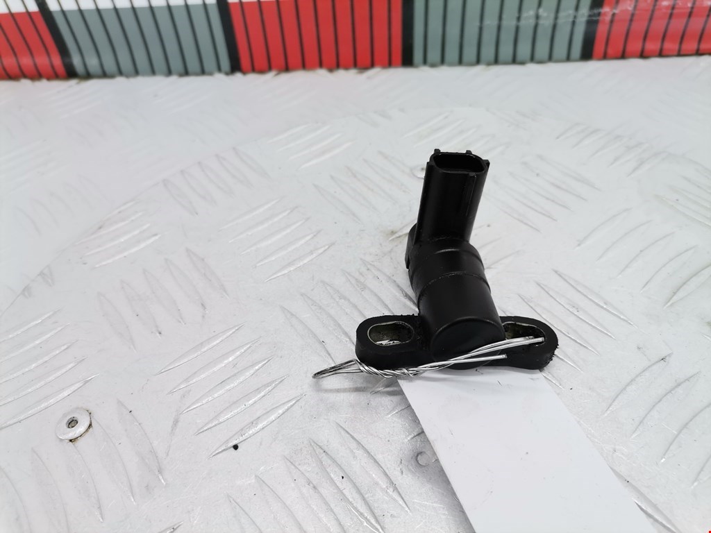 Датчик положения коленвала FORD Mondeo III 2000-2007