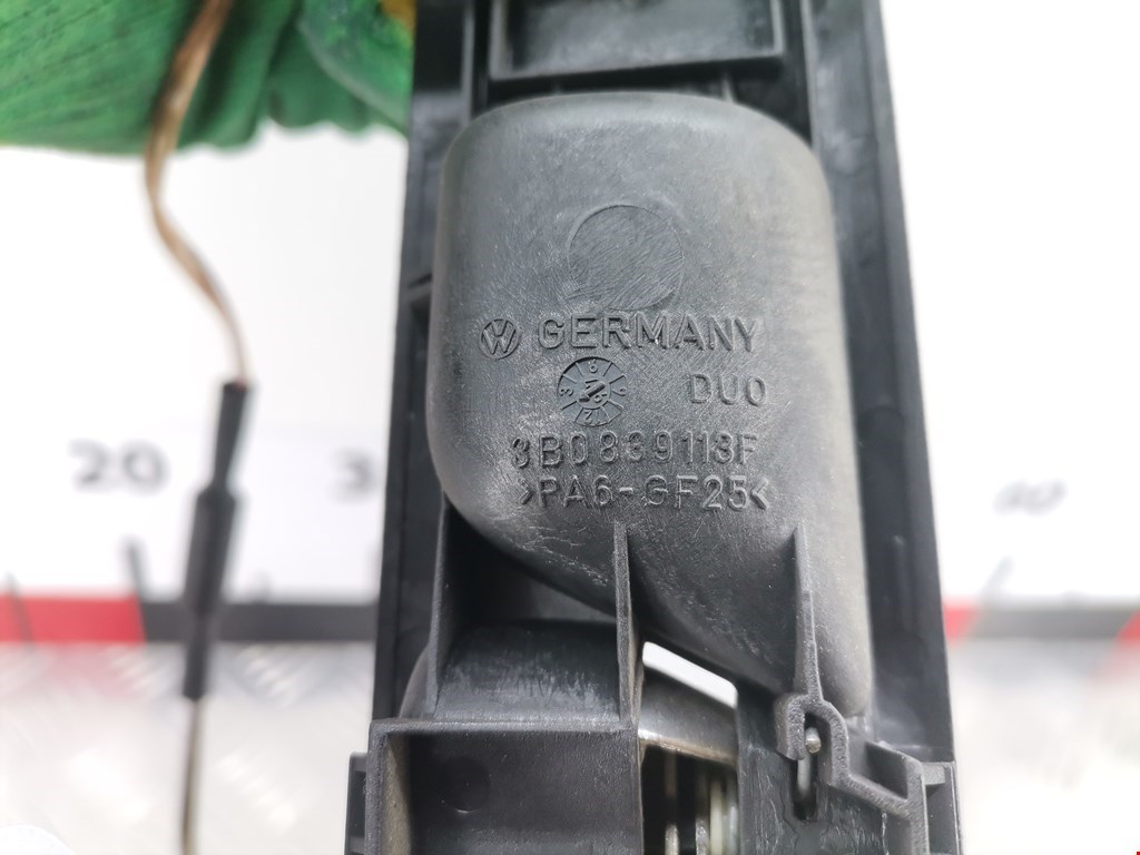 Ручка дверная задняя внутренняя левая VOLKSWAGEN Passat B5 1997-2005