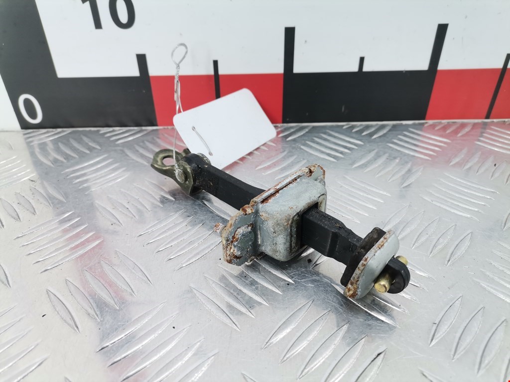 Ограничитель открывания двери SUBARU Forester I 1997-2002