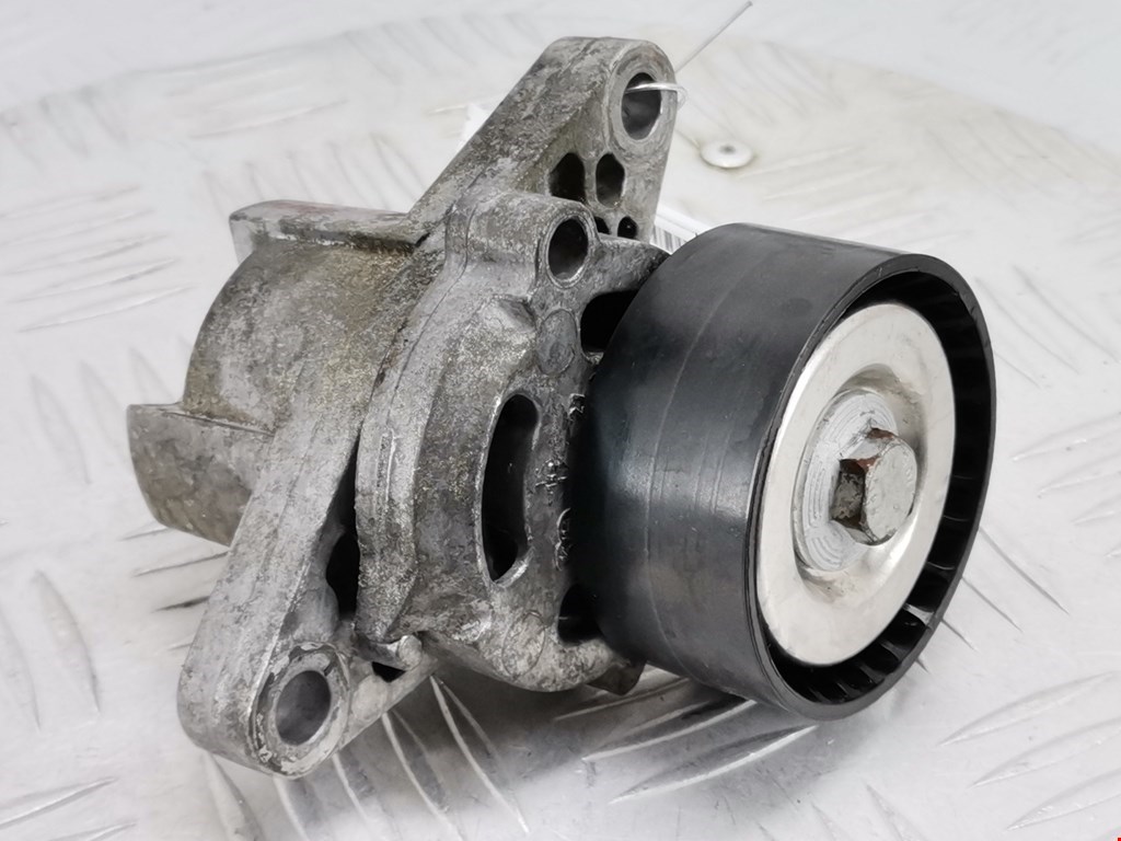 Натяжитель ремня генератора (приводного поликлинового ремня