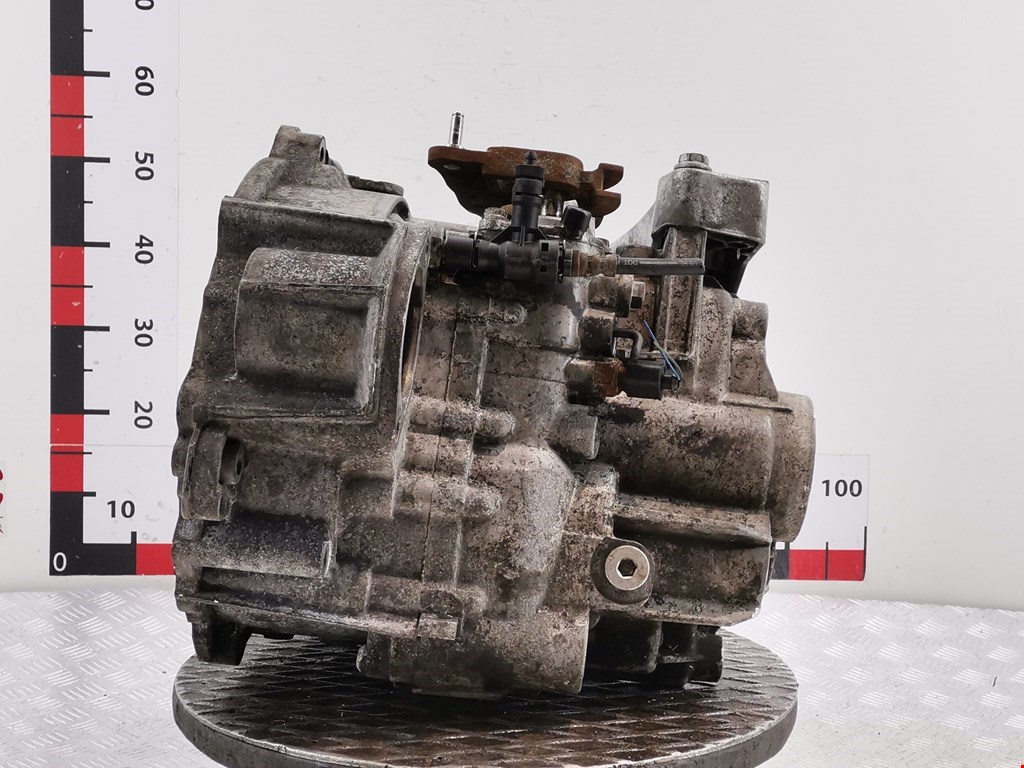 МКПП (Механическая коробка переключения передач) VOLKSWAGEN Golf V 2003-2009