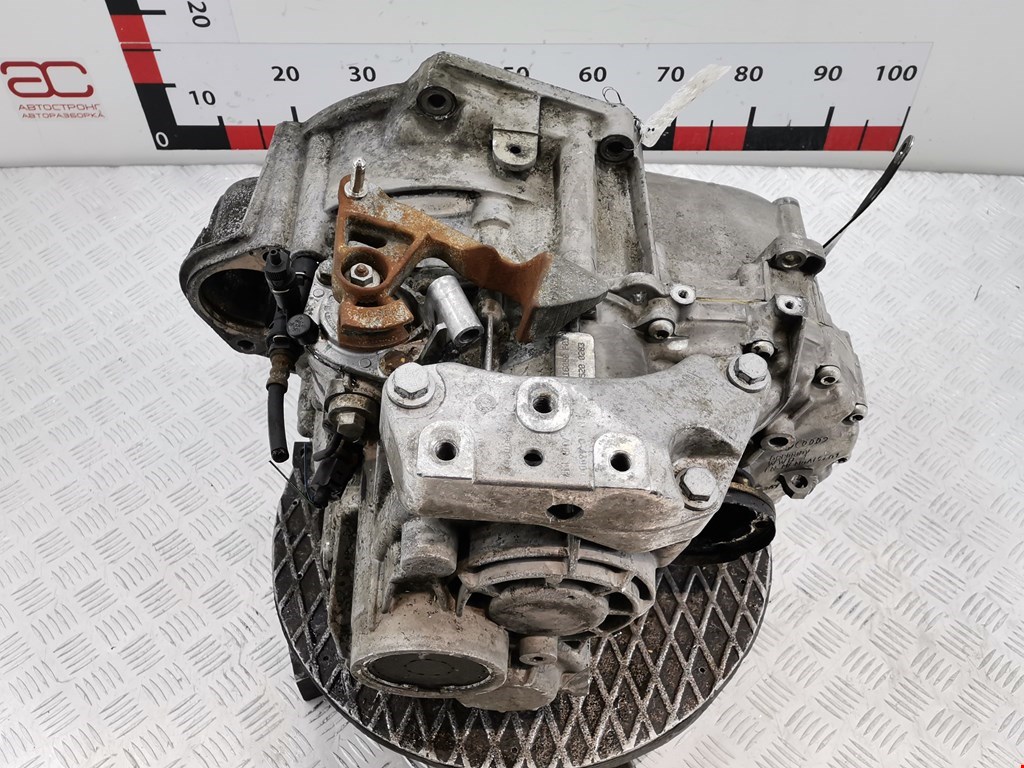 МКПП (Механическая коробка переключения передач) VOLKSWAGEN Golf V 2003-2009
