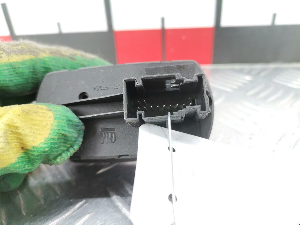 Блок управления стеклоподъемниками OPEL Corsa D 2006-2014