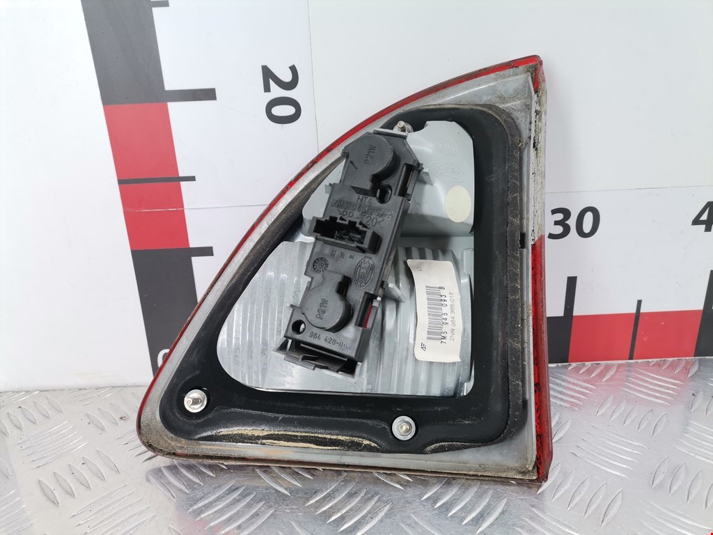 Фонарь задний внутренний левый FORD Galaxy 1995-2005