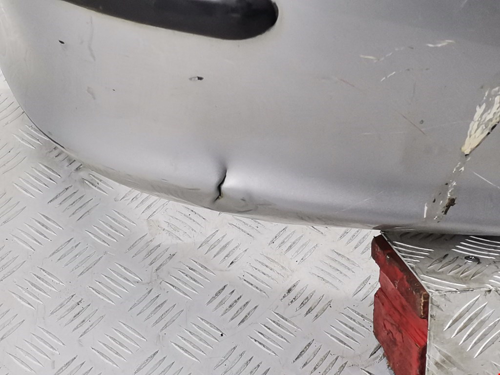 Бампер задний HONDA Civic 2001-2005