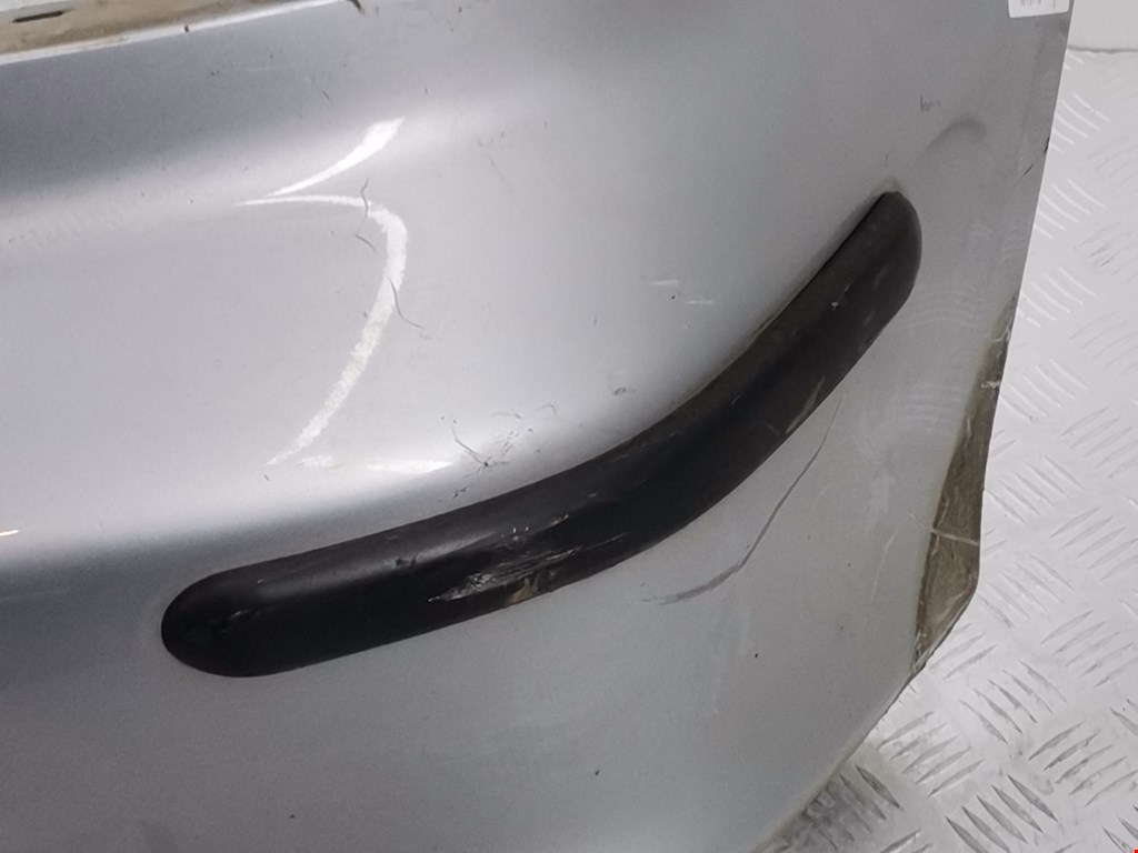 Бампер задний HONDA Civic 2001-2005