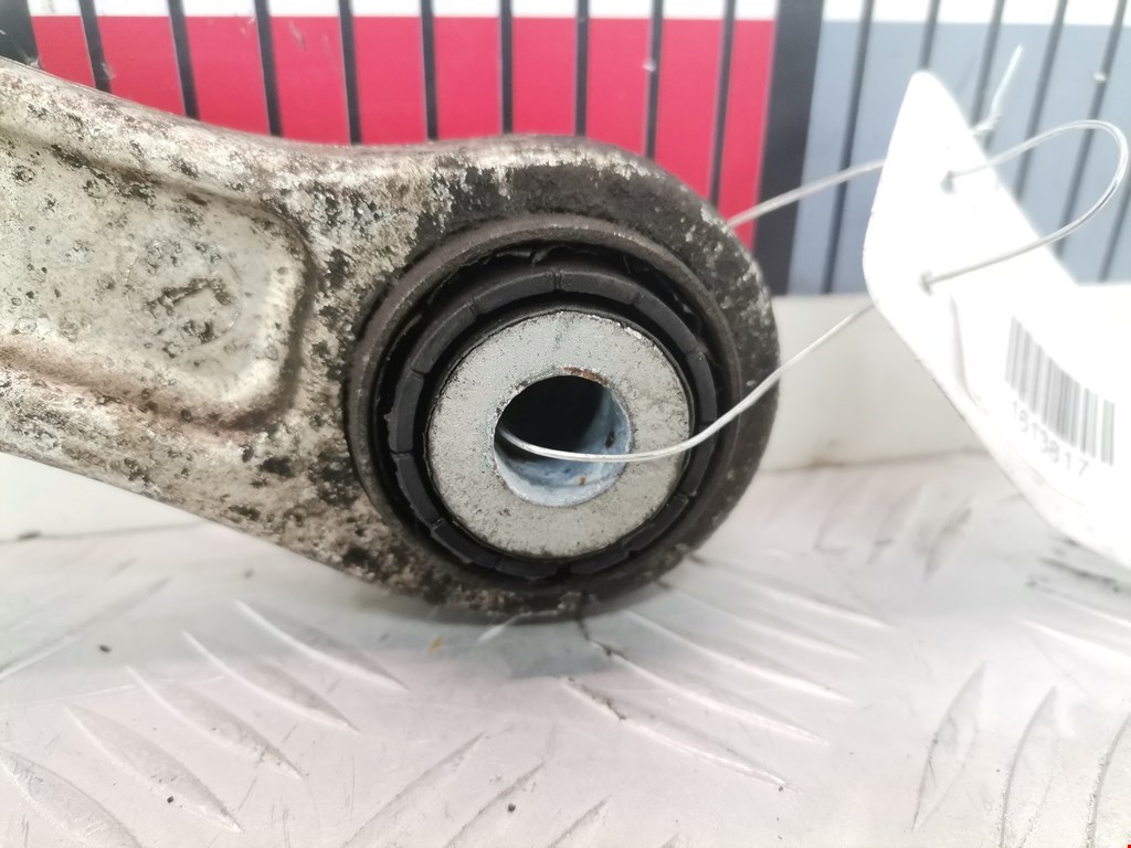 Рычаг задний правый VOLKSWAGEN Touareg 2002-2010