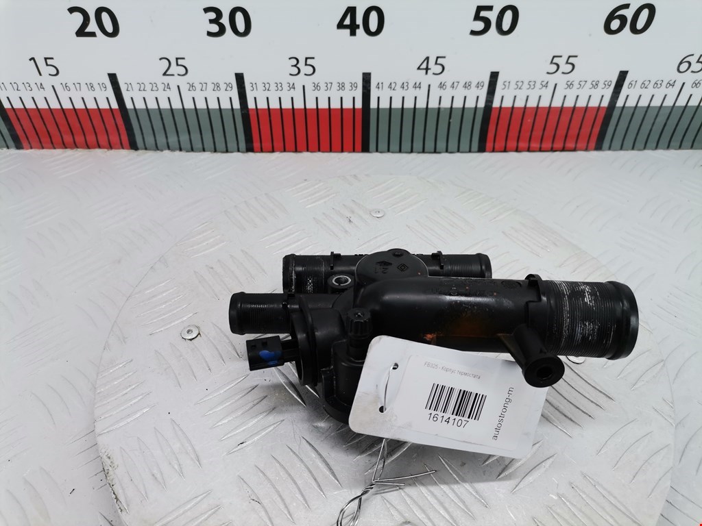 Корпус термостата RENAULT Scenic II 2003-2010