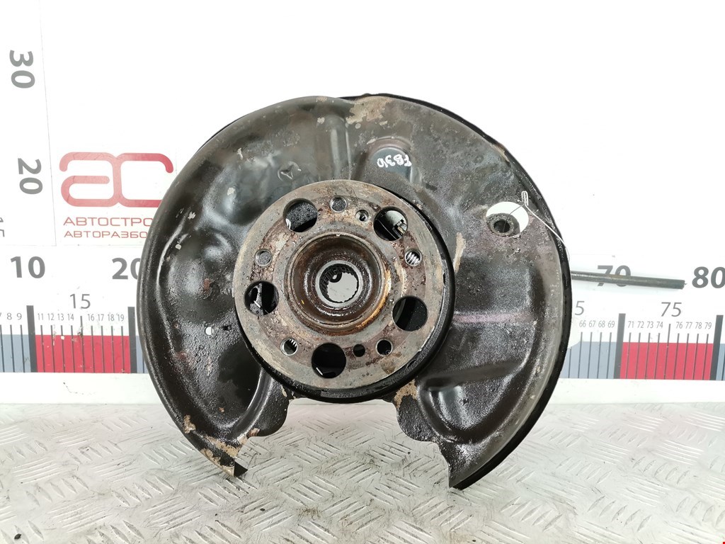 Ступица задняя правая MERCEDES-BENZ C-Class C-klasse W202 1993-2000