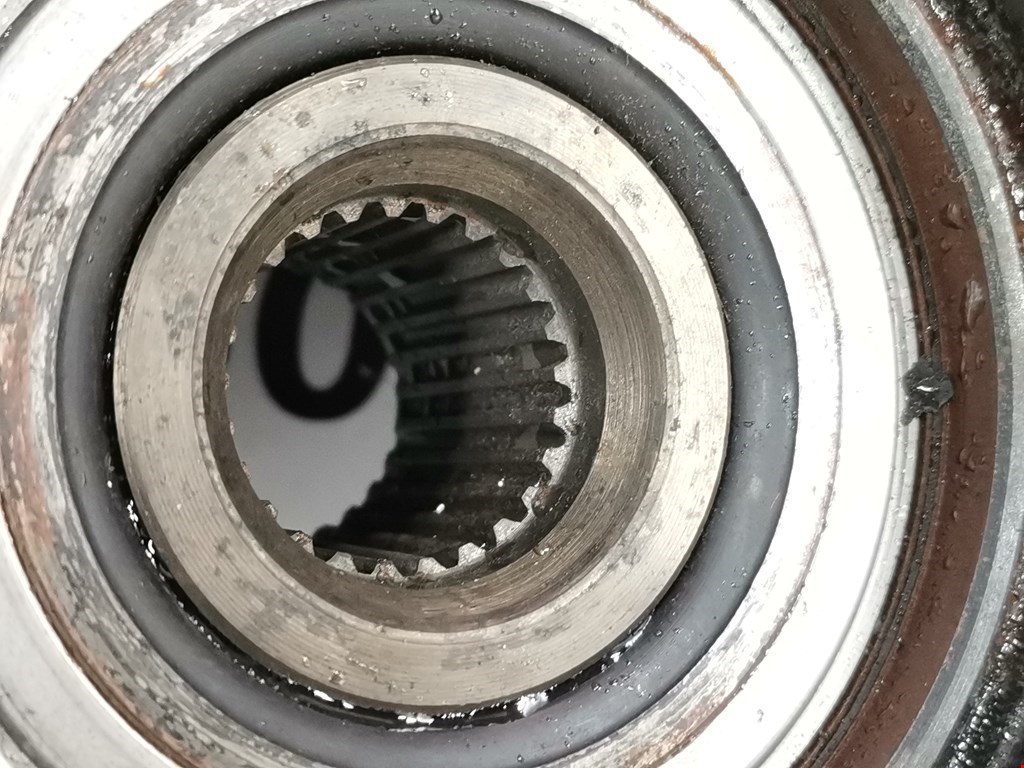 Ступица задняя правая MERCEDES-BENZ C-Class C-klasse W202 1993-2000