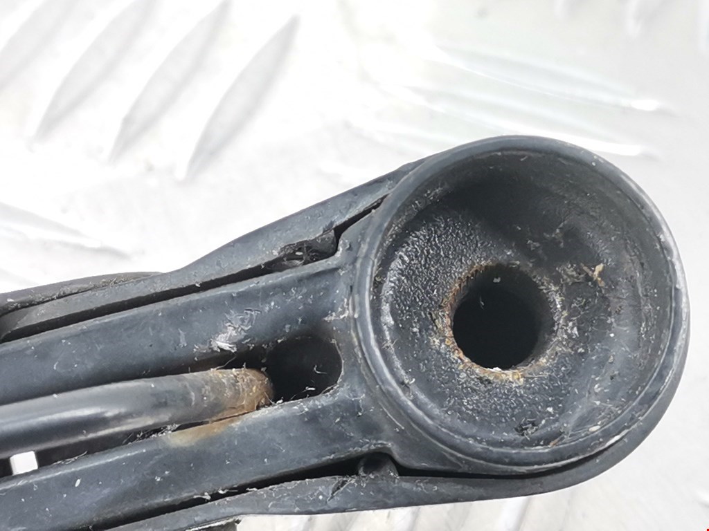 Поводок дворника задний (заднего) MAZDA Mazda 6 GG 2000-2007