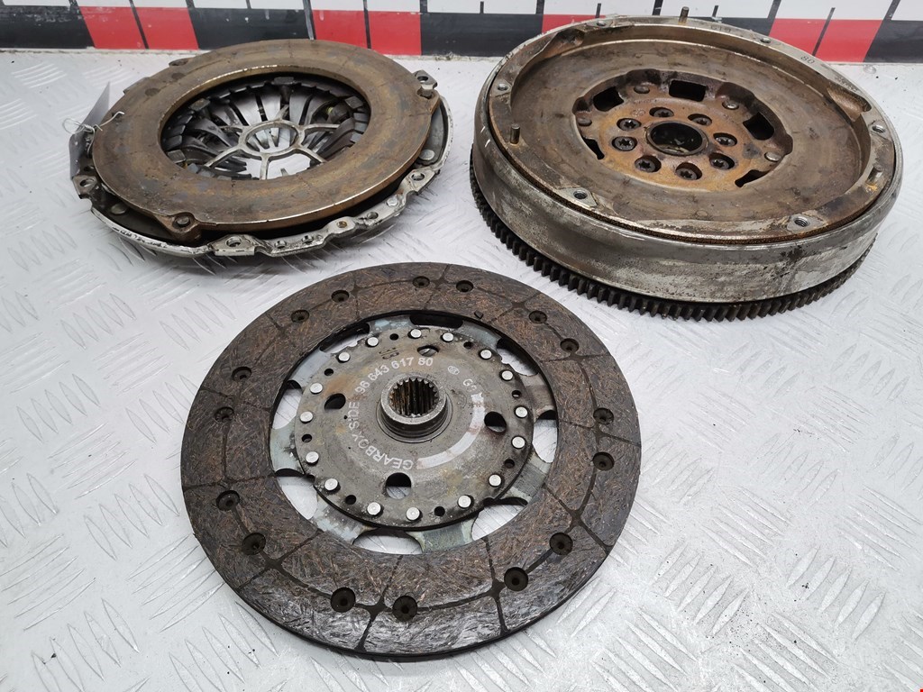 Маховик (демпфер сцепления) PEUGEOT 607 2000-2010