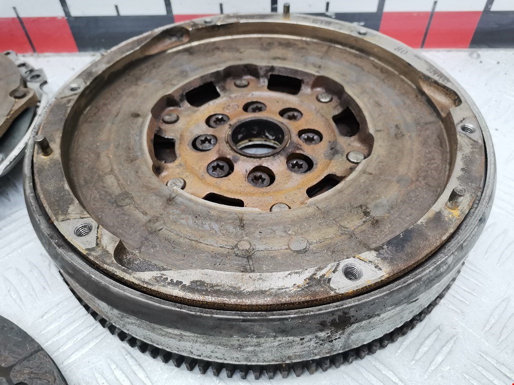 Маховик (демпфер сцепления) PEUGEOT 607 2000-2010