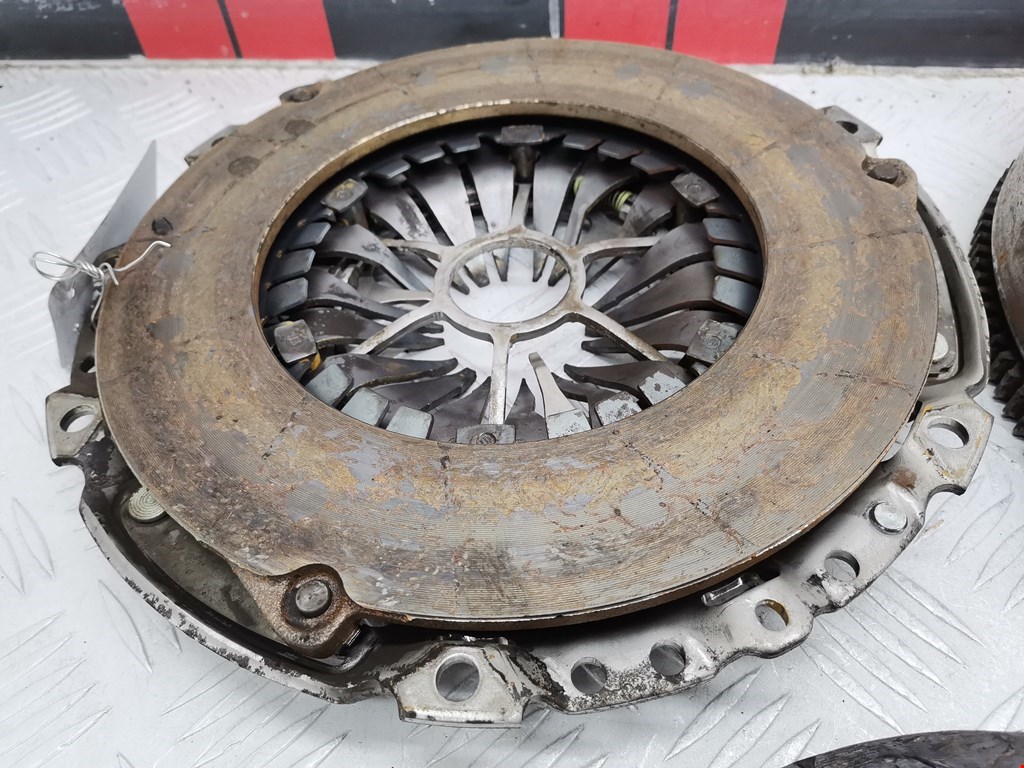 Маховик (демпфер сцепления) PEUGEOT 607 2000-2010