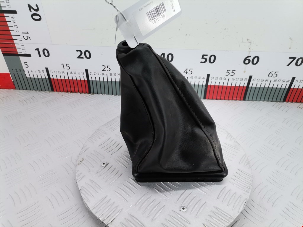 Чехол кулисы КПП FORD Escort 1990-1995