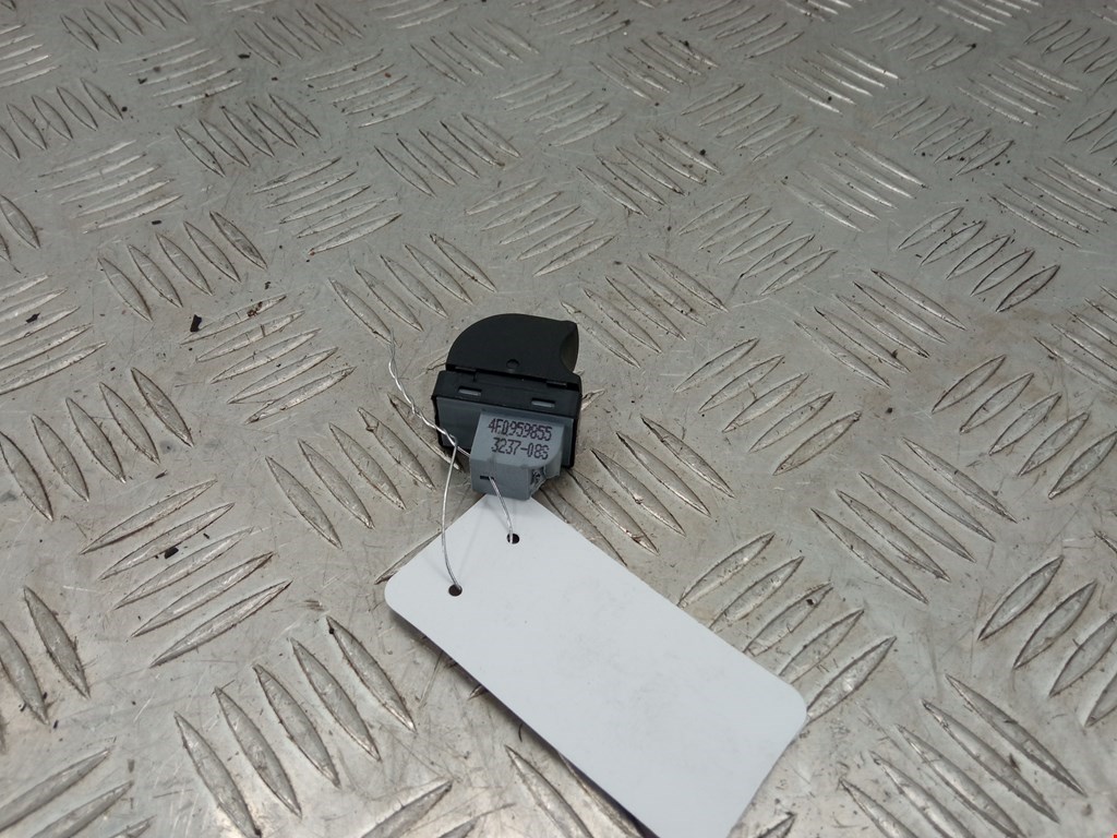 Кнопка стеклоподъемника AUDI A6 C6 2004-2010