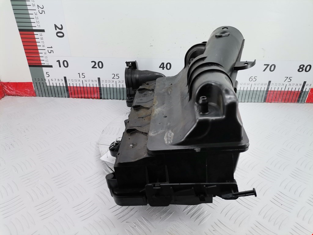 Корпус воздушного фильтра FORD Fusion 2002-2012