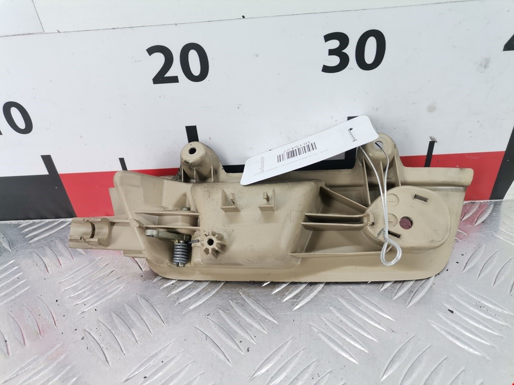 Ручка дверная передняя внутренняя правая AUDI A4 B6 2001-2005