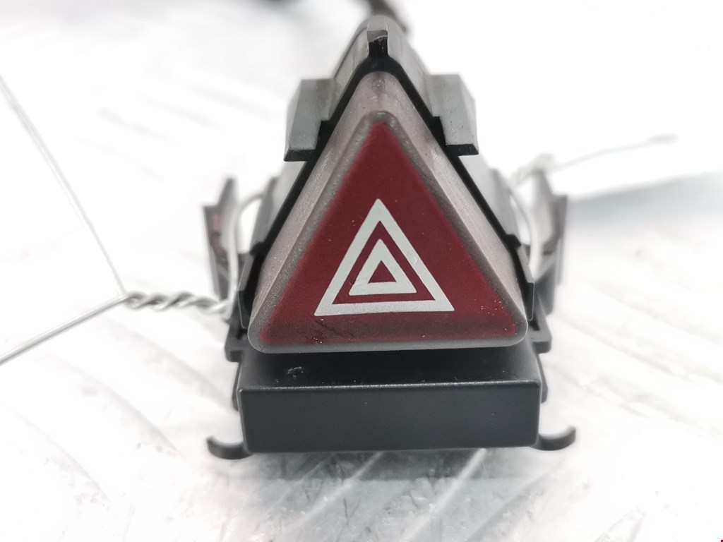 Кнопка аварийной сигнализации (аварийки) MERCEDES-BENZ A-Class W169 2004-2012