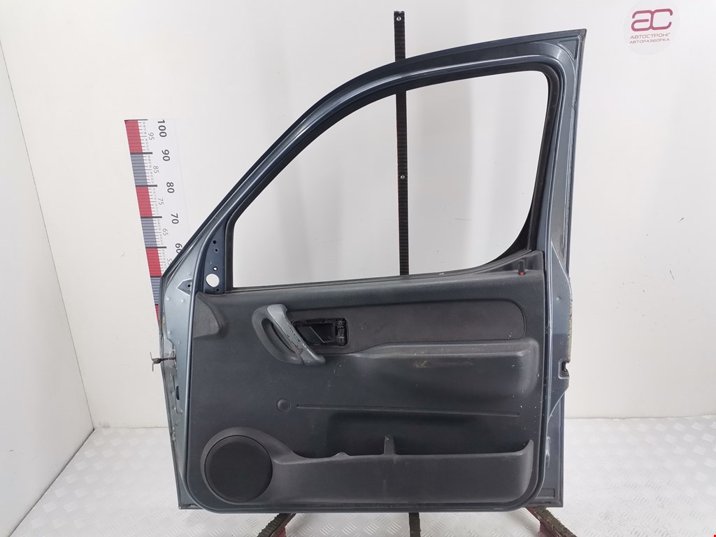 Дверь передняя правая CITROEN Berlingo 1996-2012