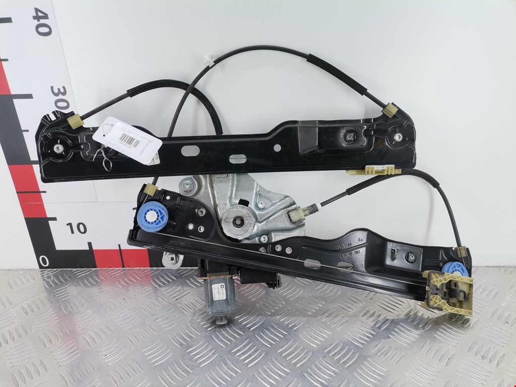 Стеклоподъемник передний левый OPEL Astra J 2009-2017
