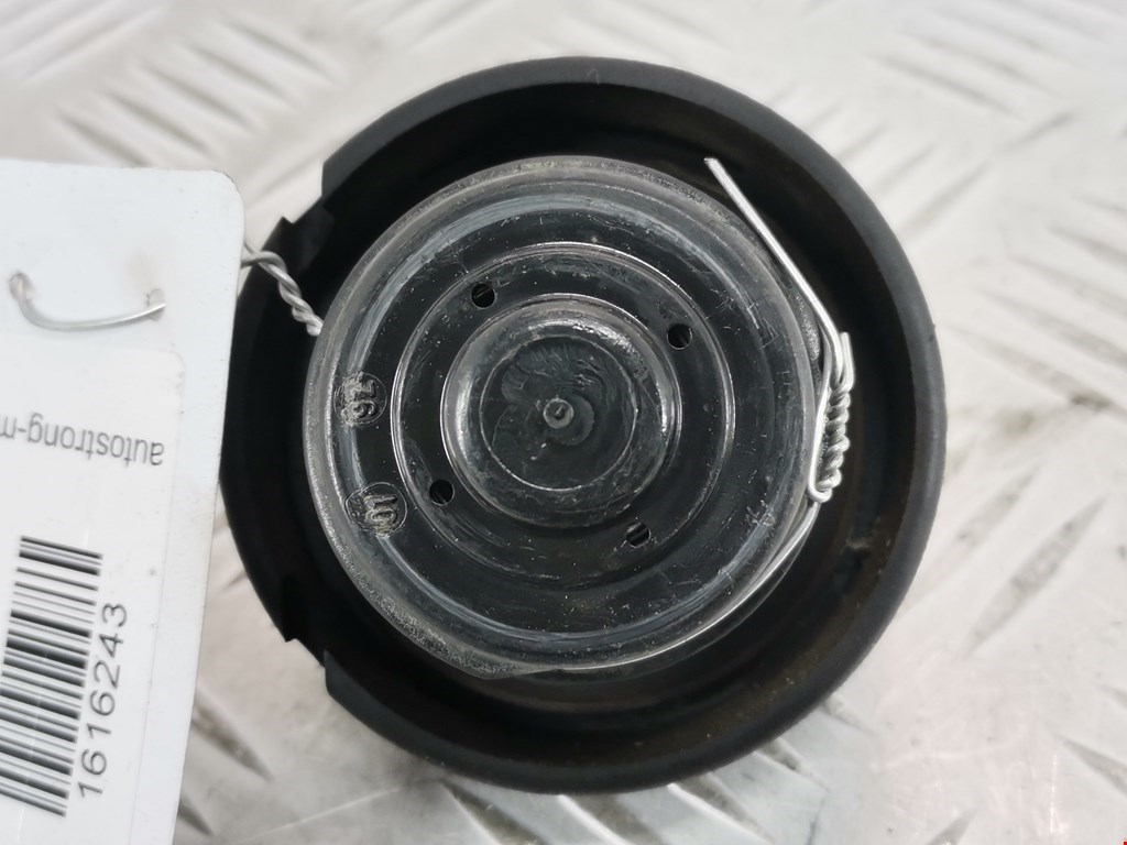 Крышка топливного бака AUDI 80 B4 1991-1996