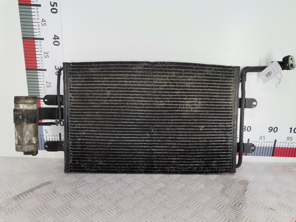 Радиатор кондиционера VOLKSWAGEN Golf IV 1997-2003