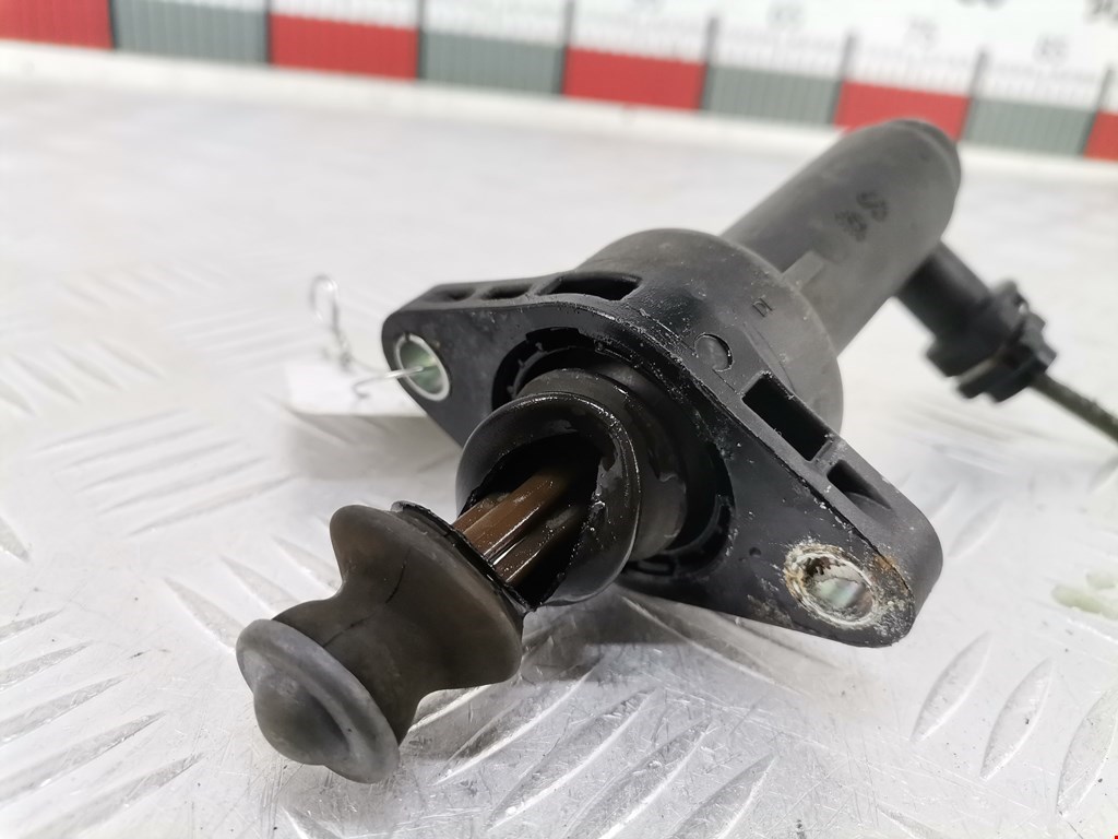 Цилиндр сцепления рабочий VOLKSWAGEN Polo IV 2001-2009