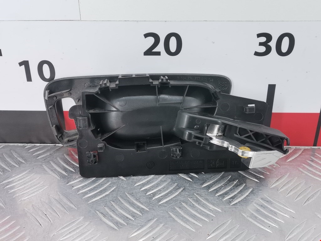 Ручка дверная задняя внутренняя левая PEUGEOT 307 2001-2008