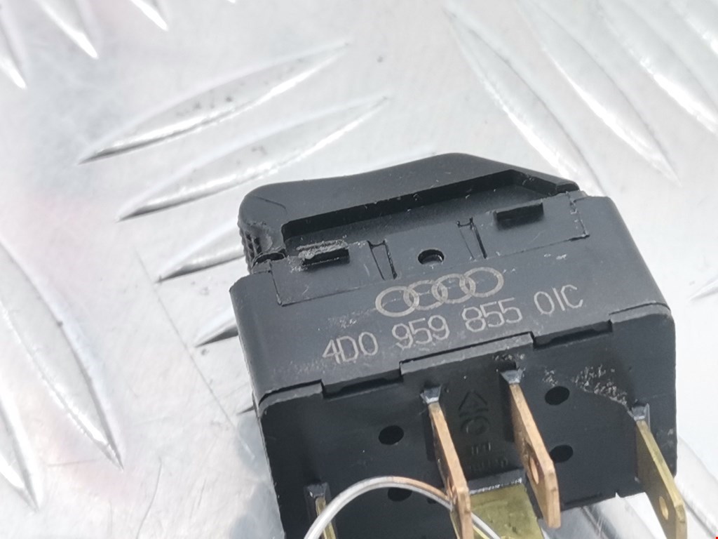 Кнопка стеклоподъемника AUDI A4 B5 1995-2001